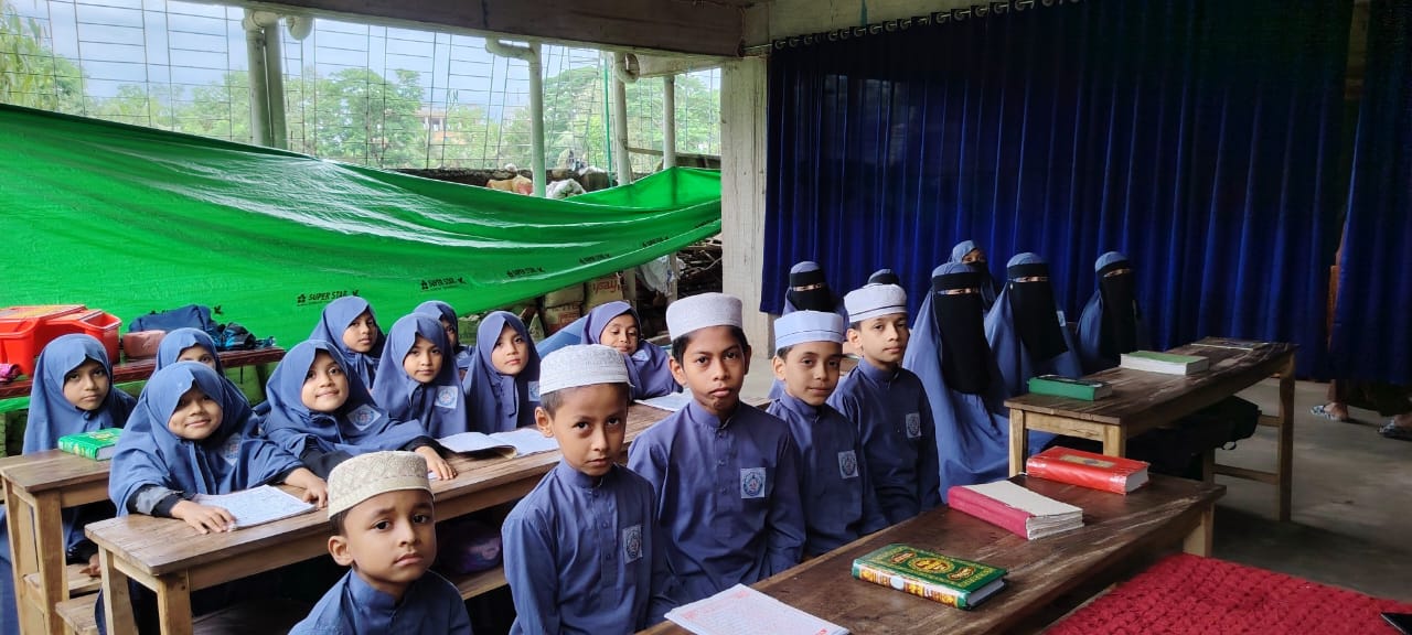 থাম্বনেইল ৪